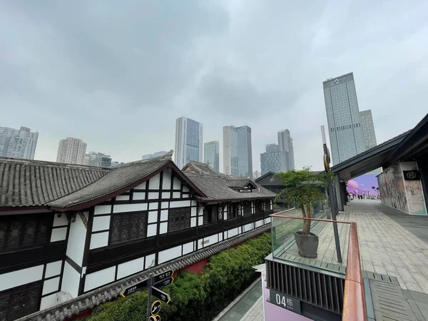 Chengdu, Sichuan province, China - Oct 13, 2021 Taikooli commercial street. — Stock Photo, Image