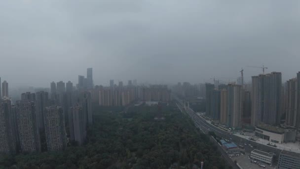 Vista aérea del edificio de apartamentos en Chengdu, China, 14 oct. 2021 — Vídeo de stock