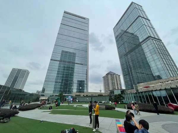 Chengdu Çin, 13 Ekim 2021: Chengdu Çin 'de IFS alışveriş merkezi