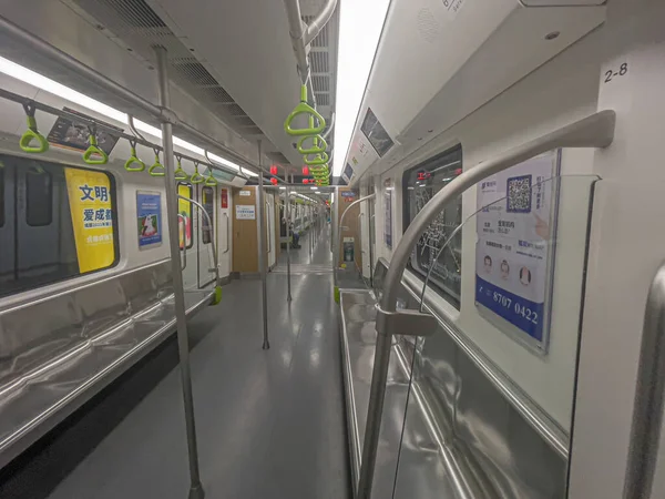 Novo metrô aberto de chengdu No.8 Linha em Chengdu, China. — Fotografia de Stock