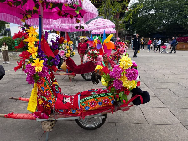 Traditional rickshaw in Chengdu, China. 24 Oct 2021 — Stock Photo, Image