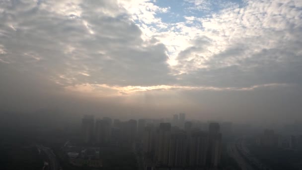 Drohnenaufnahmen der Eisenbahn in Chengdu, China. 27. Oktober 2021 — Stockvideo