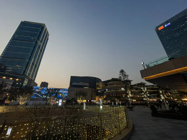 Çin Kaynakları Holding Şirketi Şirketi. 29 Ekim 2021