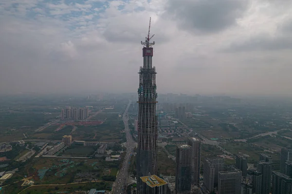 Drone shot of cityscape in Chengdu, China. 27 out 2021 — Fotografia de Stock