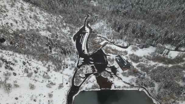 Foto aérea del hermoso paisaje invernal a lo largo de Sichuan. China. — Vídeo de stock