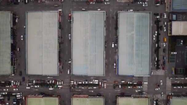 Воздушный отрезок большого склада — стоковое видео