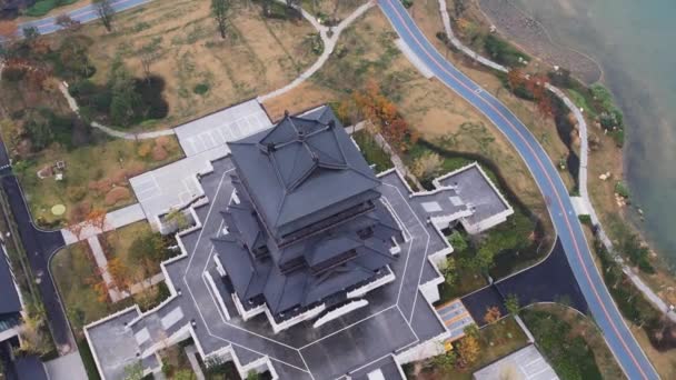 Τυπικές κινεζικές αρχιτεκτονικές που βρίσκονται στο Chengdu, Κίνα — Αρχείο Βίντεο