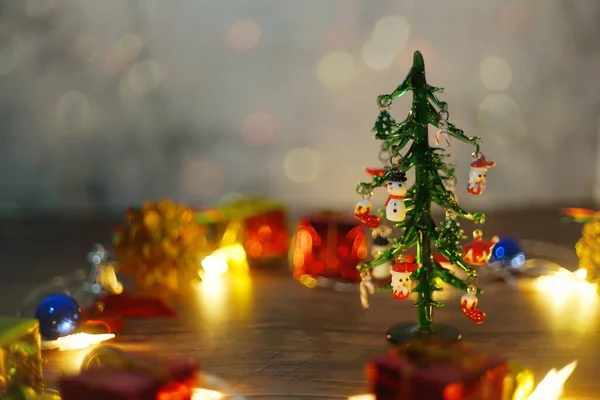 Christmas Tematyczne Tapety Drewnianym Tle Tabeli — Zdjęcie stockowe