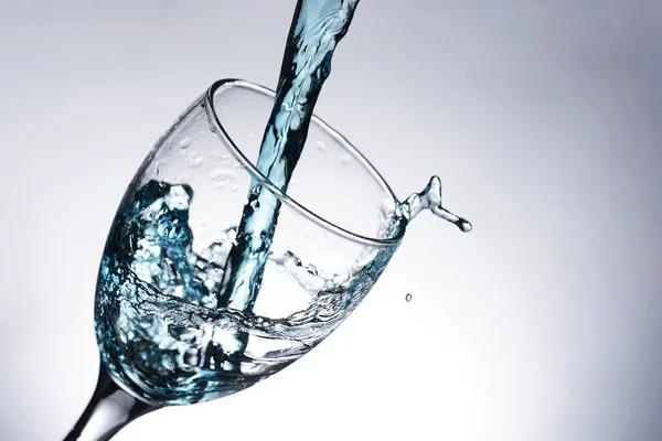 Image Pouring Water Glass — Stock Photo, Image