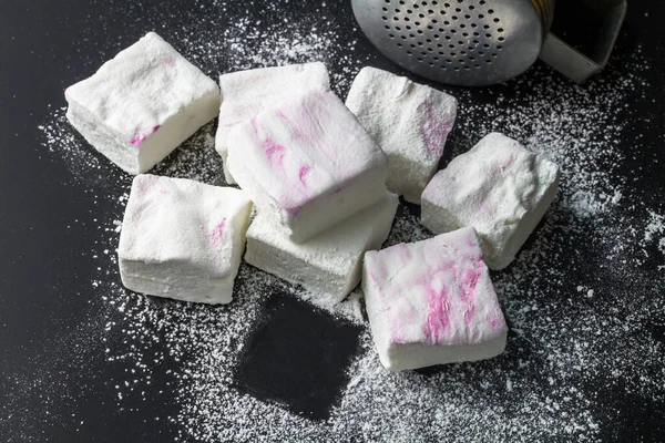 Homemade Pink White Marshmallows Marshmallows Dusted Sugar Black Background Copy — 스톡 사진