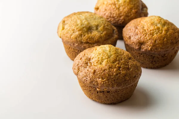 Muffins Aislados Sobre Fondo Blanco — Foto de Stock