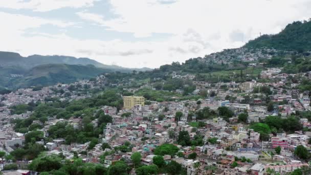 Luchtfoto van de sloppenwijk van Tegucigalpa Honduras. — Stockvideo