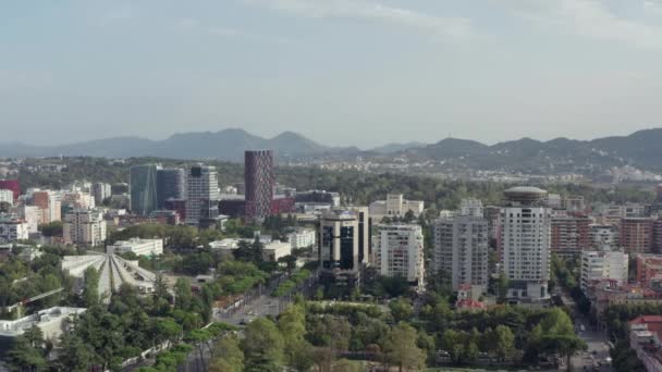 Luchtfoto Tirana Albanië. — Stockvideo