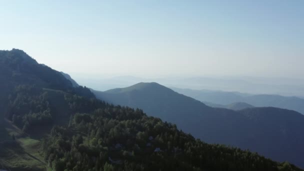 Vista aérea Paisaje alpino — Vídeo de stock