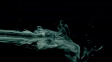 Siyah zemin üzerinde yeşil olan soyut arkaplan video atr. Yeşil çizgi 