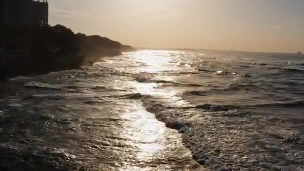 Puesta de sol en el mar República Dominicana tiro aéreo. — Vídeo de stock