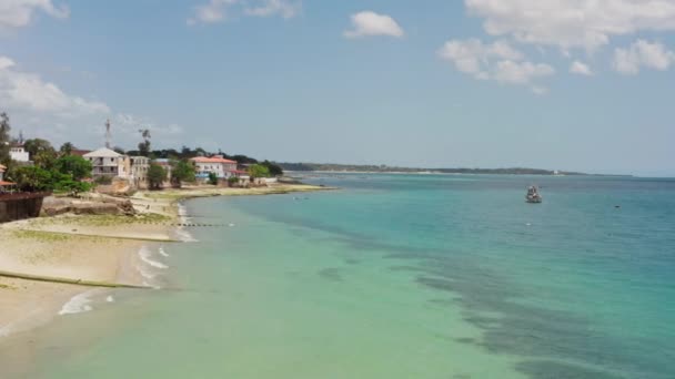 Luftudsigt Zanzibar Tanzania Drone Video Sandstrand Med Diamanter Huse Ved – Stock-video