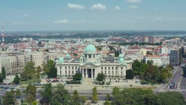 Aerial Shot Belgrade Serbia Pesawat Tanpa Awak Terbang Atas Gedung — Stok Video