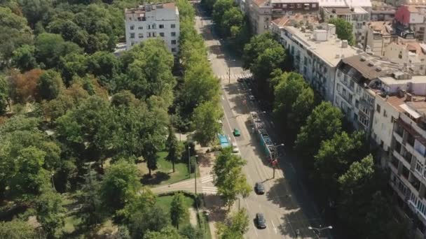 Mooie Vlucht Een Drone Door Straten Van Stad Waar Oude — Stockvideo