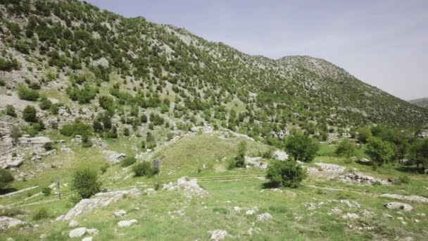 Libanesische Berglandschaft Felsige Berge Und Bergrücken Mit Klippen Auf Denen — Stockvideo