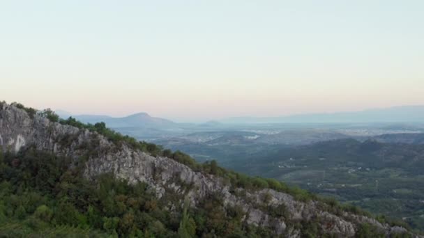 Colpo Aereo Montenegro Bellissimo Tramonto Sulle Montagne Dove Vediamo Cielo — Video Stock