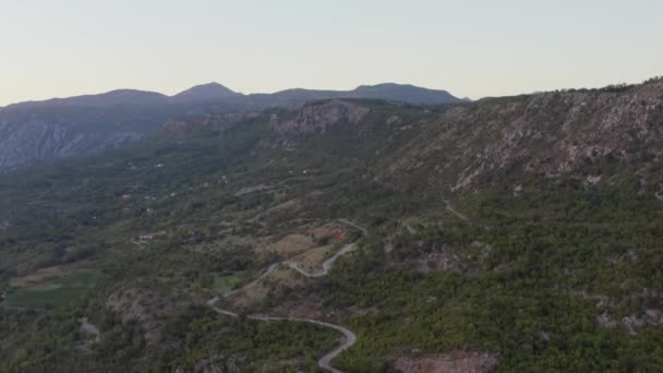 Vista Aérea Del Paisaje Montaña Atardecer Amanecer Montenegro Drone Video — Vídeo de stock