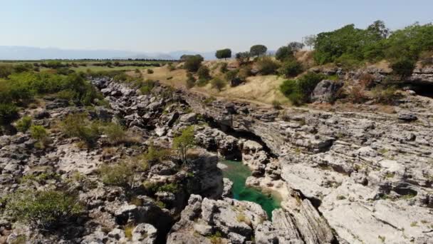 Caída Aérea Agua Seca Vodopad Niagara Montenegro Aerial Shot Dry — Vídeo de stock