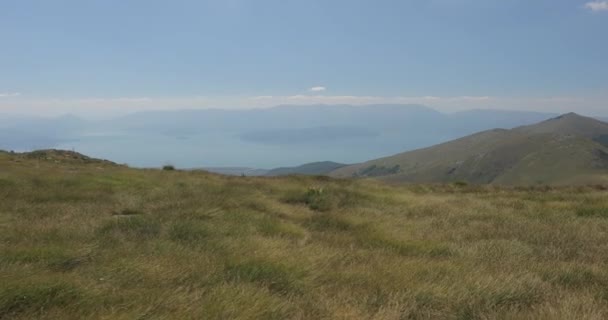 Красивые Горы Македонии Горные Хребты Зеленью Скалах Красивыми Камнями Горными — стоковое видео