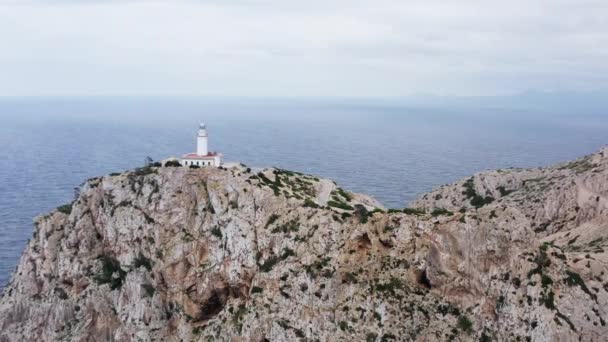 Latarnia Morska Wyspie Majorka Hiszpania Dron Wideo Budynek Widokiem Powietrza — Wideo stockowe