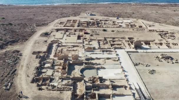 Flight Drone Archeological Excavations Ancient City Ruins Old Houses Columns — Stock video