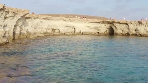Aerial View Rocky Shore Sea Rocks Which Break Waves Mediterranean — Vídeos de Stock