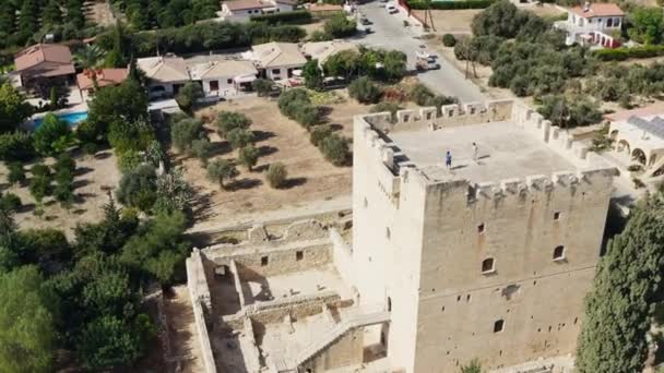 Flight Drone Archeological Excavations Ancient City Ruins Old Houses Columns — Stok Video