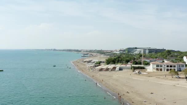 Drone Video Sandy Beaches Mediterranean Forest Shoreline Which Hotels Umbrellas — Stockvideo