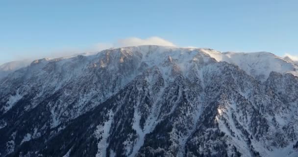 Aerial View Rocky Mountains Winter Cliffs Slopes Mountain Ranges Covered — Stock video