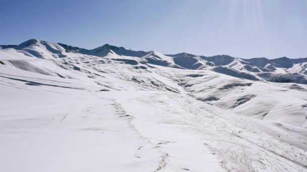 Drone Video Snowy Mountains Winter Mountain Landscape Mountain Peaks Mountain — Stockvideo