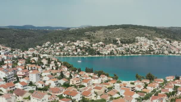 Aerial Top View Croatia Coast Beautiful Cityscape Tourist Place Beach — Video