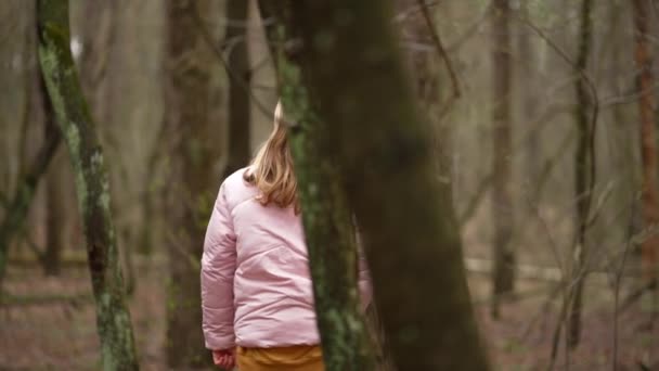 Beautiful Spring Forest Girl Looking Little Girl Mystical Forest Trees — Stock Video