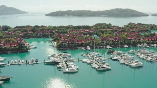 Aerial View Victoria Seychelles Marina Yachts Boats Resorts Indian Ocean — стоковое видео