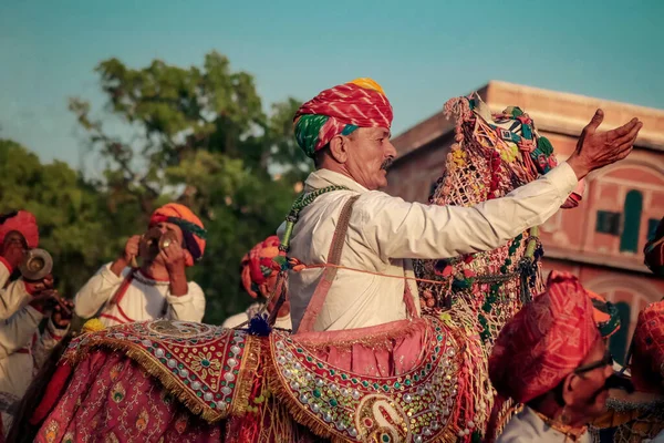 Jaipur Rajasthan India April 2022 Man Playing Kachchhi Ghodi Dance — Stockfoto