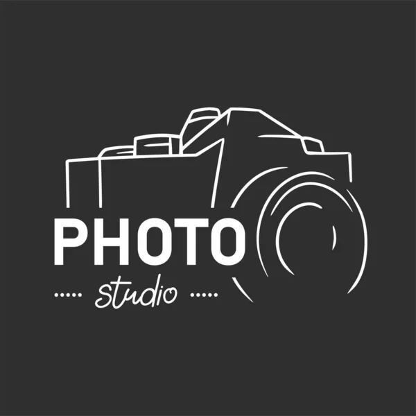 Ručně Kreslené Foto Fotoaparátu Logo Studio Fotografie Černém Pozadí — Stockový vektor