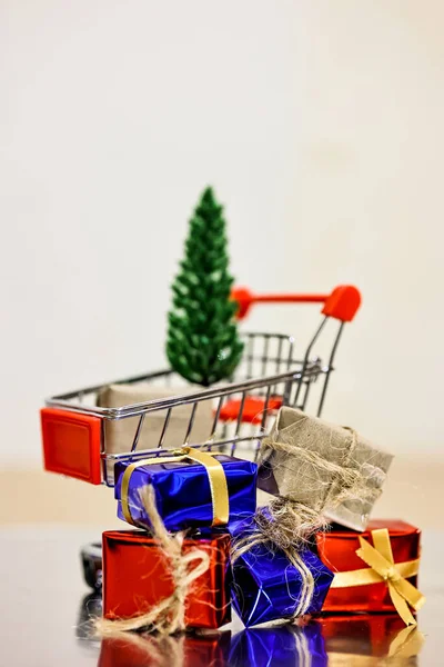 God Jul Gott Nytt Och Boxningsdag Koncept Presentera Lådor Kundvagn — Stockfoto