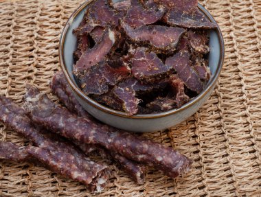 Geleneksel Güney Afrika biltongu ve kuru kötüler. Hazır et.