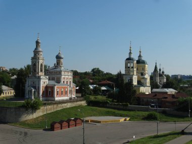 Serpukhov, Rusya, Ukrayna, Belorus, Slav halkının Hıristiyanlığa olan inancı ve inançlarının ortodoks kilise katedralinin tarihi binası.