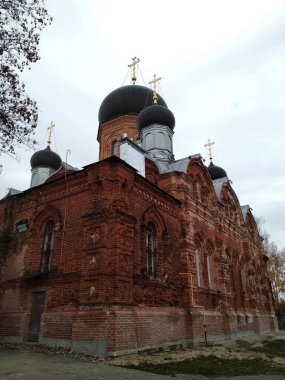 Pokrov Vvedensky Rusya, Ukrayna, Belorus, Slav halkının Hıristiyanlığa olan inancı ve inançlarının Ortodoks kilisesinin tarihi binası
