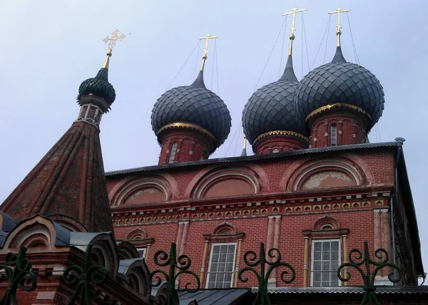 Jaroslavl Forntida Historisk Byggnad Ortodoxa Kyrkan Katedralen Ryssland Ukraina Belorus — Stockfoto