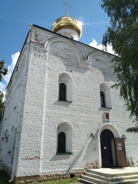 Rusya, Ukrayna, Belorus, Slav halkının Hıristiyanlığa olan inancı ve inançlarının ortodoks kilise katedralinin Vorsma Antik tarihi binası