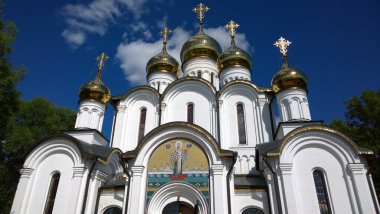 Pereslavl Zalesskiy Rusya, Ukrayna, Belorus 'taki Ortodoks kilise katedralinin antik tarihi binası, Slav halkının inancı ve Hristiyanlığa inancı 