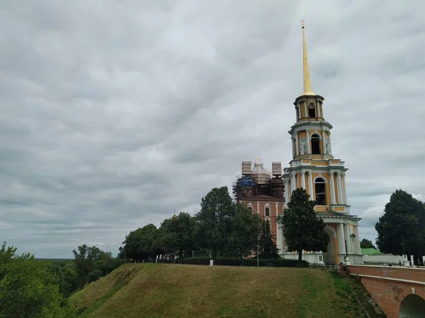 Ryazan Starobylá Historická Budova Ortodoxní Církevní Katedrály Rusku Ukrajině Bělorusku — Stock fotografie