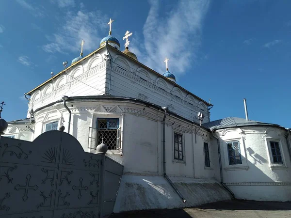 Cheboxary Edifício Histórico Antigo Catedral Igreja Ortodoxa Rússia Ucrânia Belorus — Fotografia de Stock