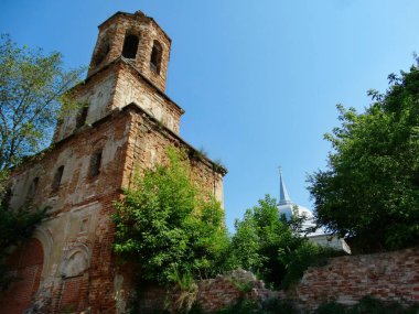 Serpukhov, Rusya, Ukrayna, Belorus, Slav halkının Hıristiyanlığa olan inancı ve inançlarının ortodoks kilise katedralinin tarihi binası.